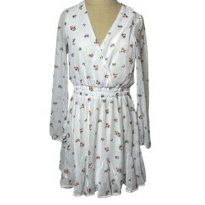 Trixxi Dress Size Small White Dress Floral Mini A-line Ruffle Bottom Short